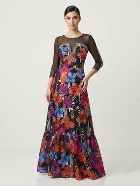 NWOT Embellished Floral Print Illusion Neck Gown Size 6/8